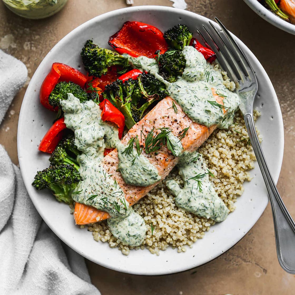 Healthy Salmon Quinoa Bowl