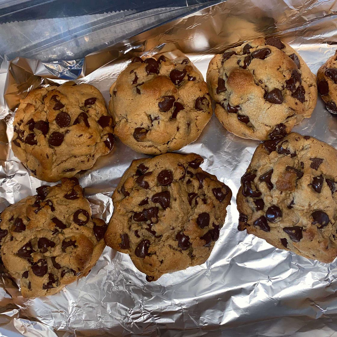 Thick & Chewy Peanut Butter Chocolate Chip Cookies