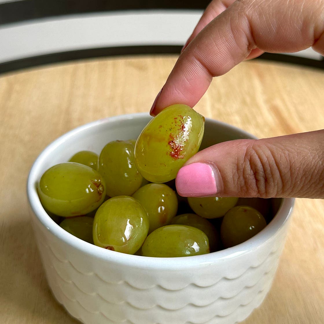 Sour patch grapes 