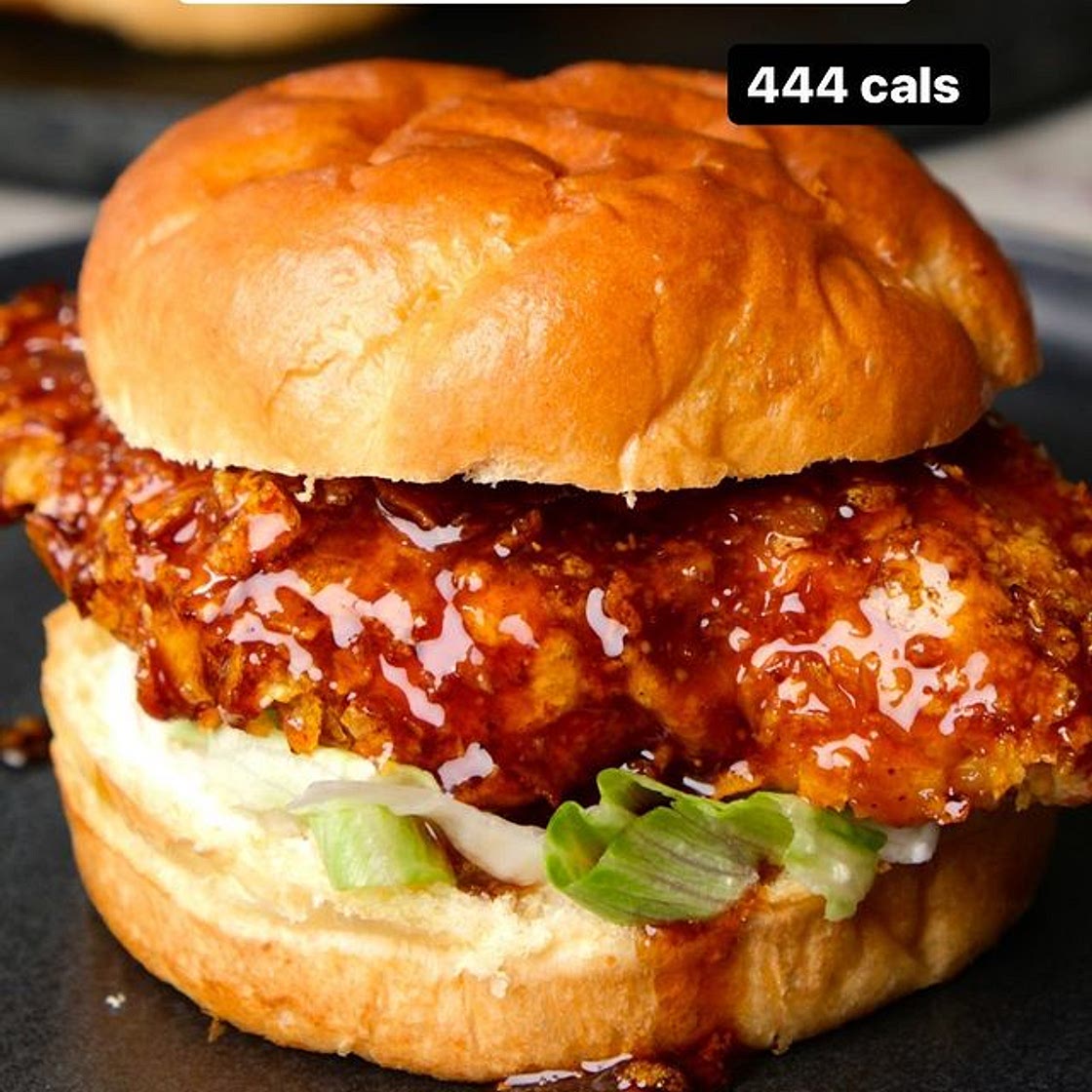 Garlic-Honey BBQ Chicken Burger😍😍