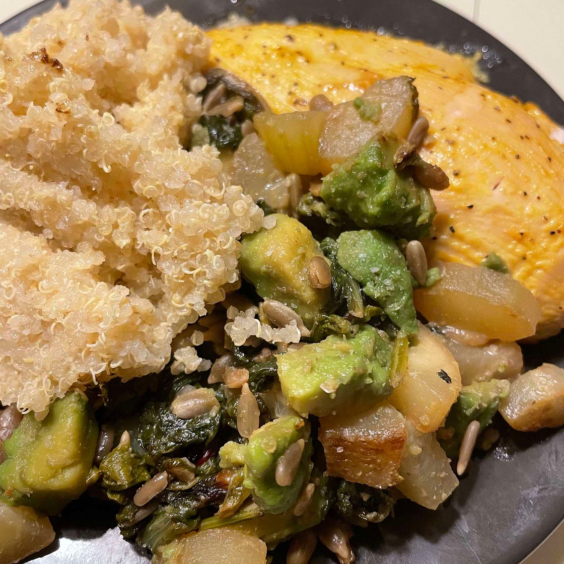 Spirulina Sprout Salad [CEC]