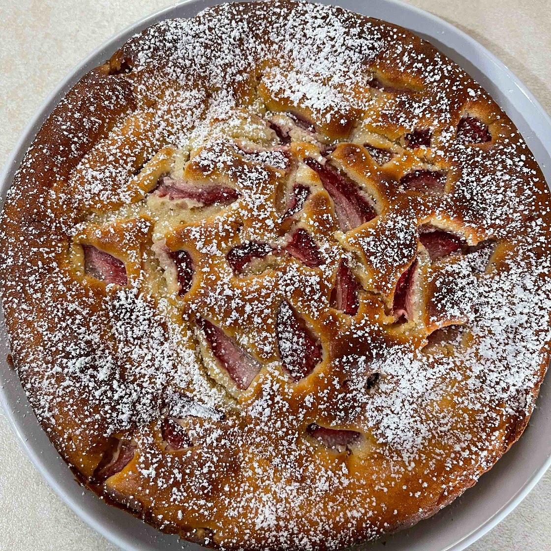 STRAWBERRY RICOTTA CAKE