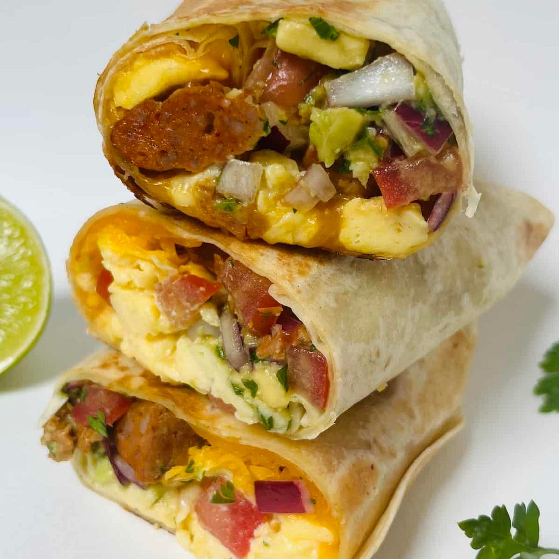 Easy Wrap with Avocado and Scrambled Eggs