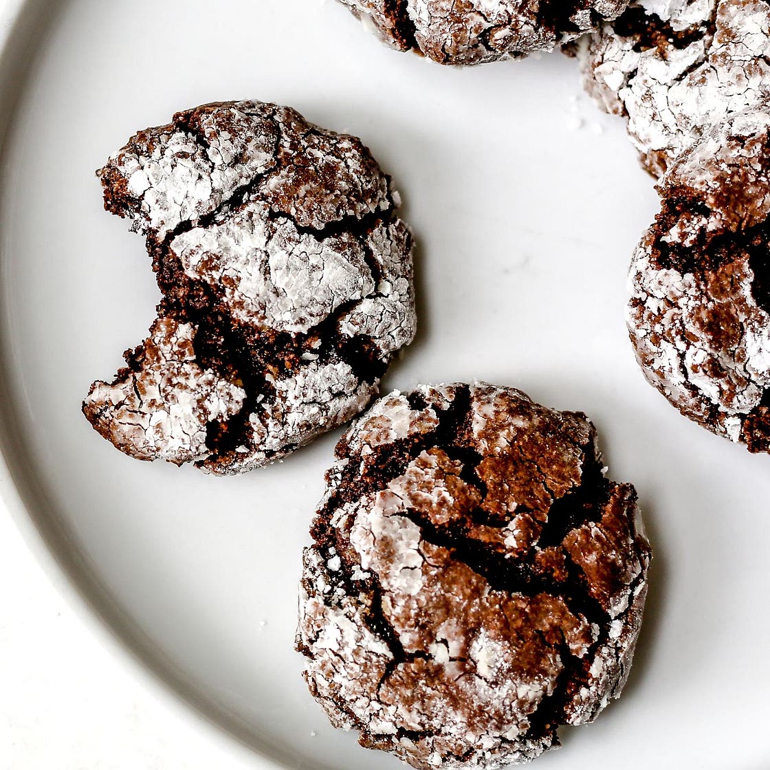 Fudgey Chocolate Brownie Crinkle Cookies