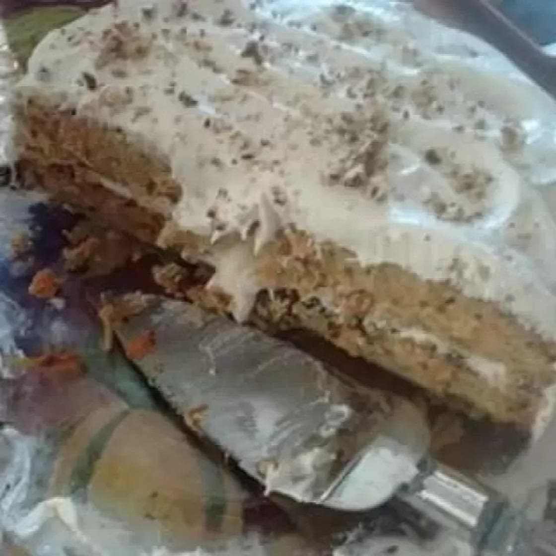 Panque de Zanahoria con Miel de Abeja