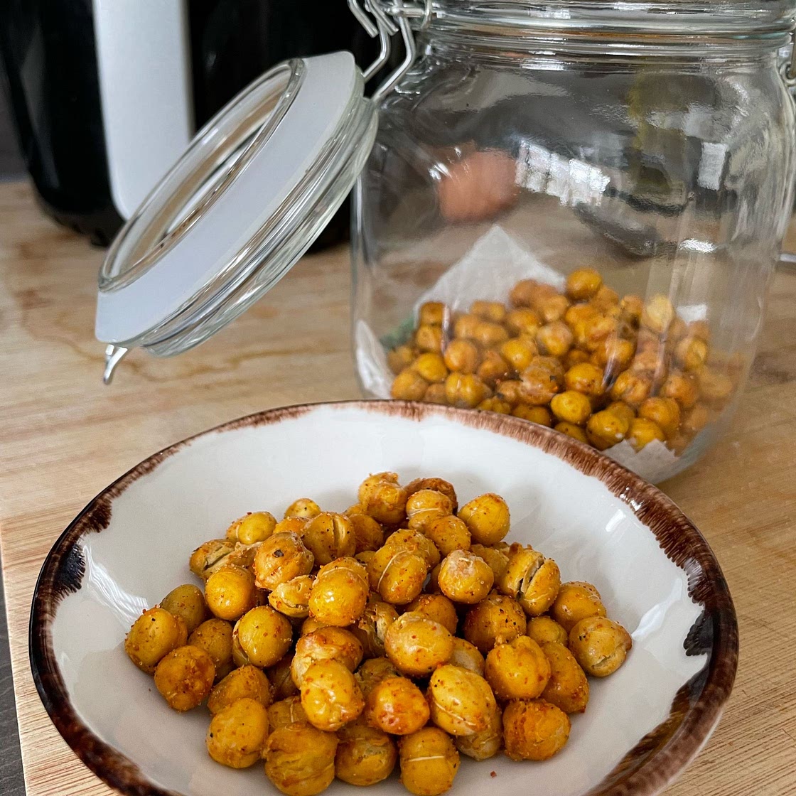 Crispy Air Fryer Chickpeas