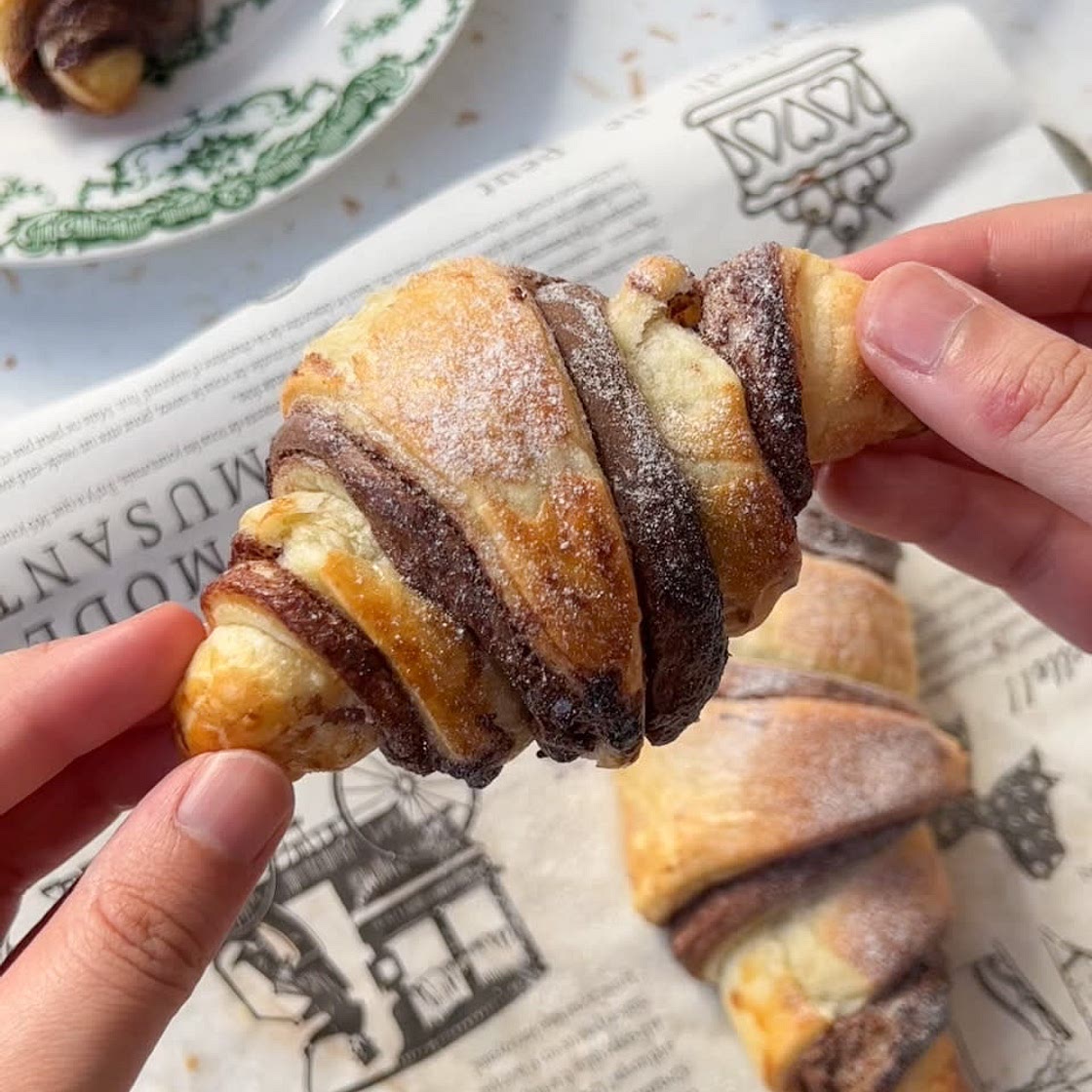 3 ingredient chocolate croissants