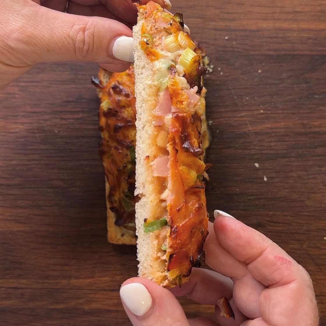 🍳 Rise and Shine with Irresistible Air Fryer Breakfast Savoury Toast! 🔥