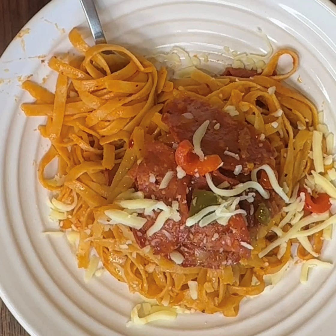 Chorizo and tomato fettuccine