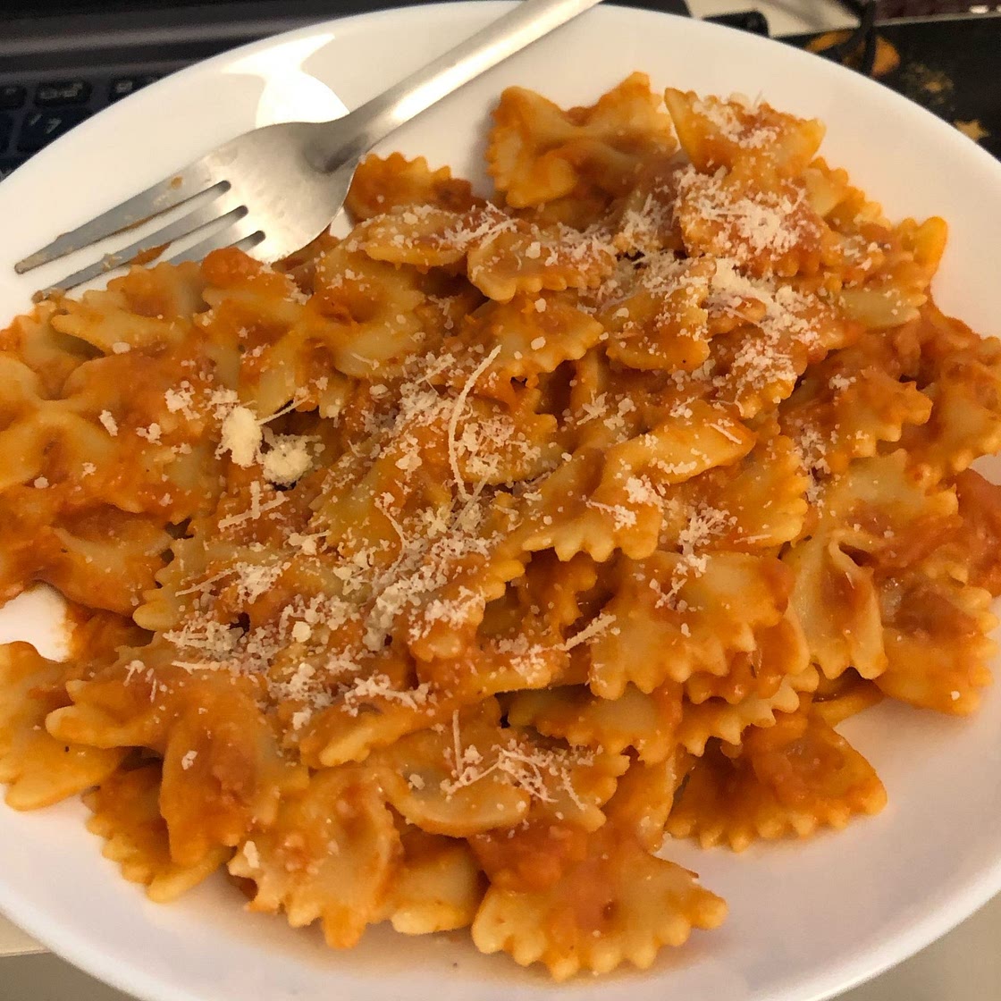 3 INGREDIENTS CREAMY PASTA