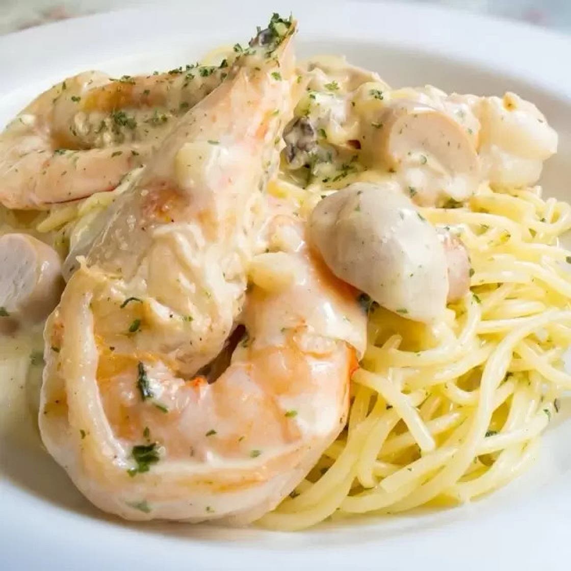 Spaghetti con Camarones a la Crema