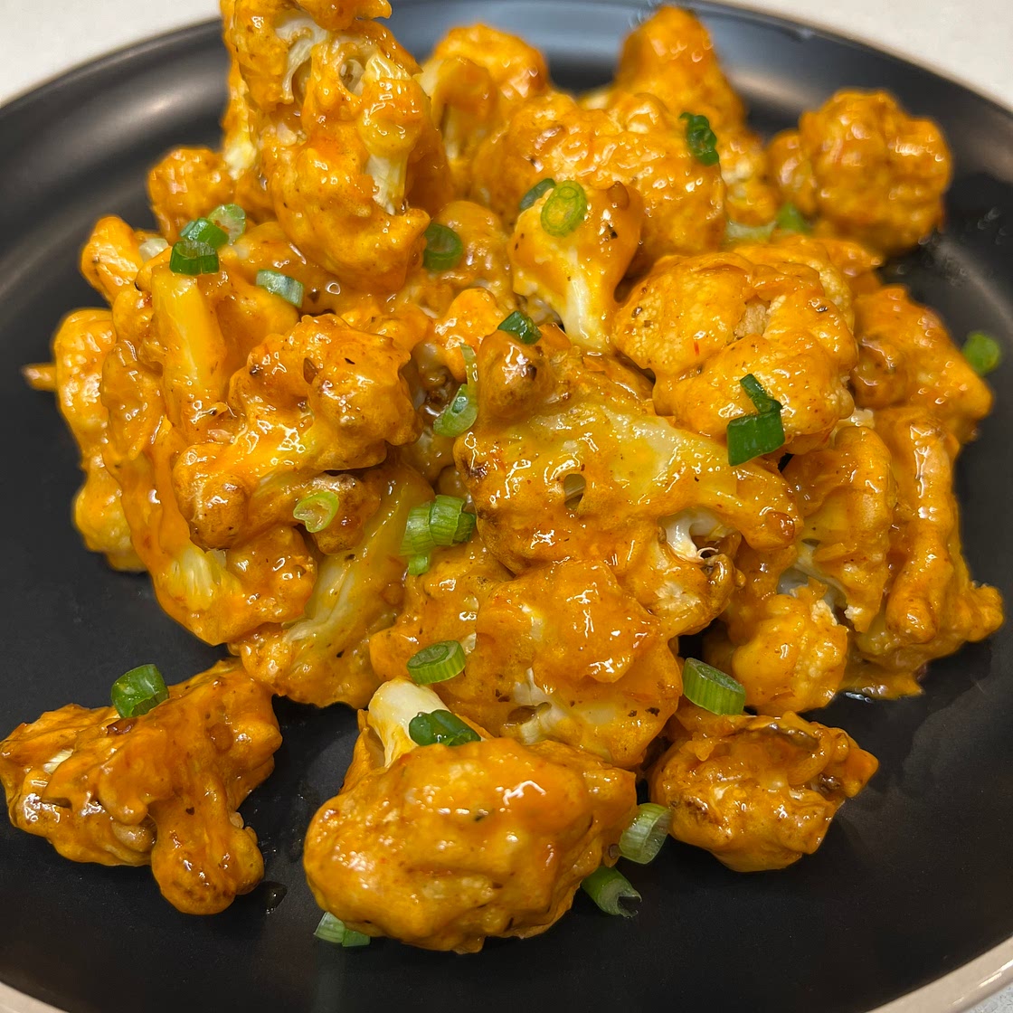 Air Fryer Buffalo Cauliflower Bites