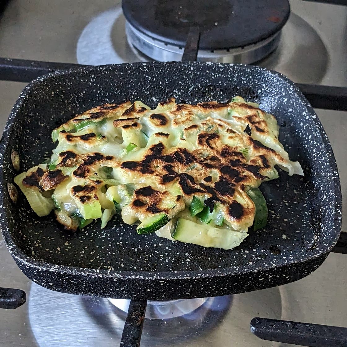 5-Ingredient Zucchini Fritters