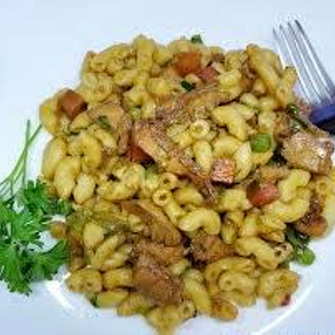 Guyanese Macaroni and Chicken