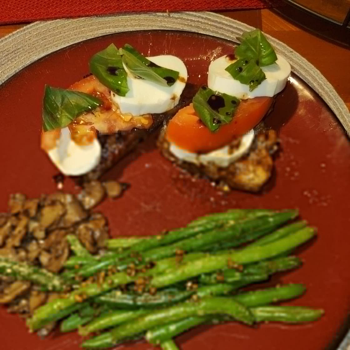 Grilled Caprese Chicken