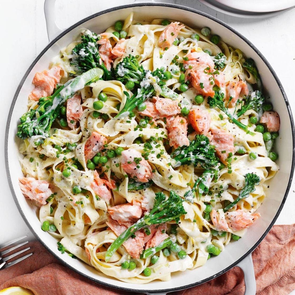 Smoked fish creamy pasta