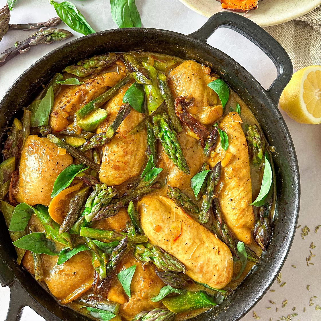 Saffron Chicken & Asparagus Skillet