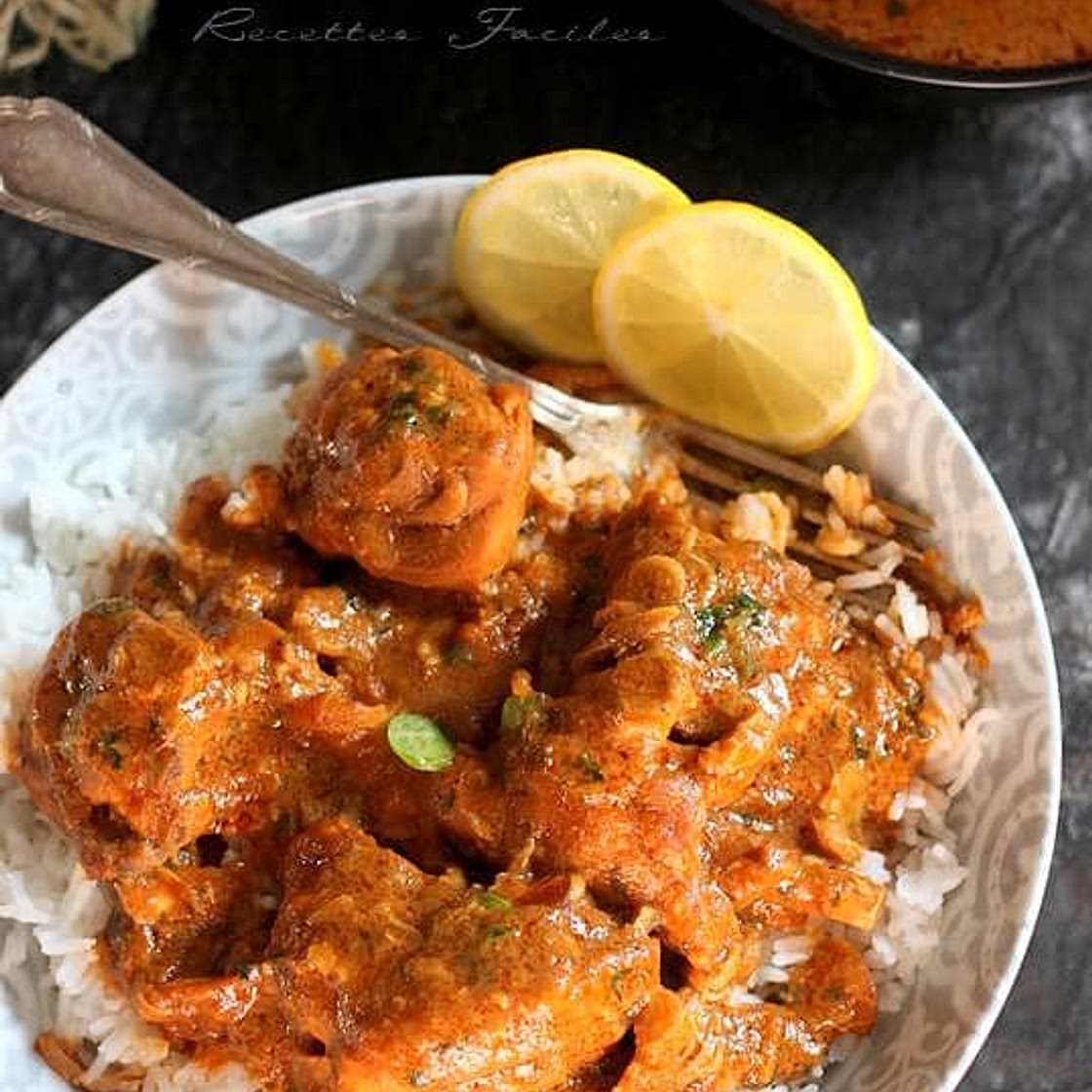 Poulet mafé sénégalais sauce arachide ou dakatine