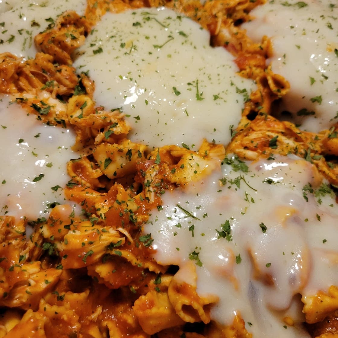 Slow Cooker Creamy Tomato Basil Chicken