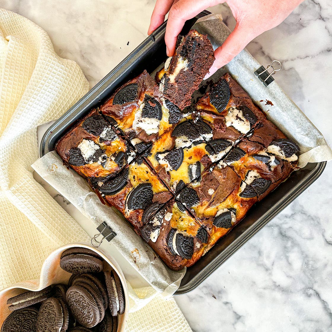 Oreo Cheesecake Brownies