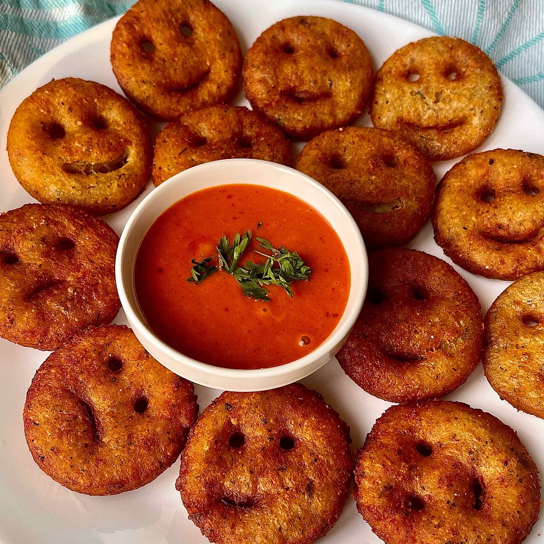Crunchy Cheese N’ Herb Potato Smileys