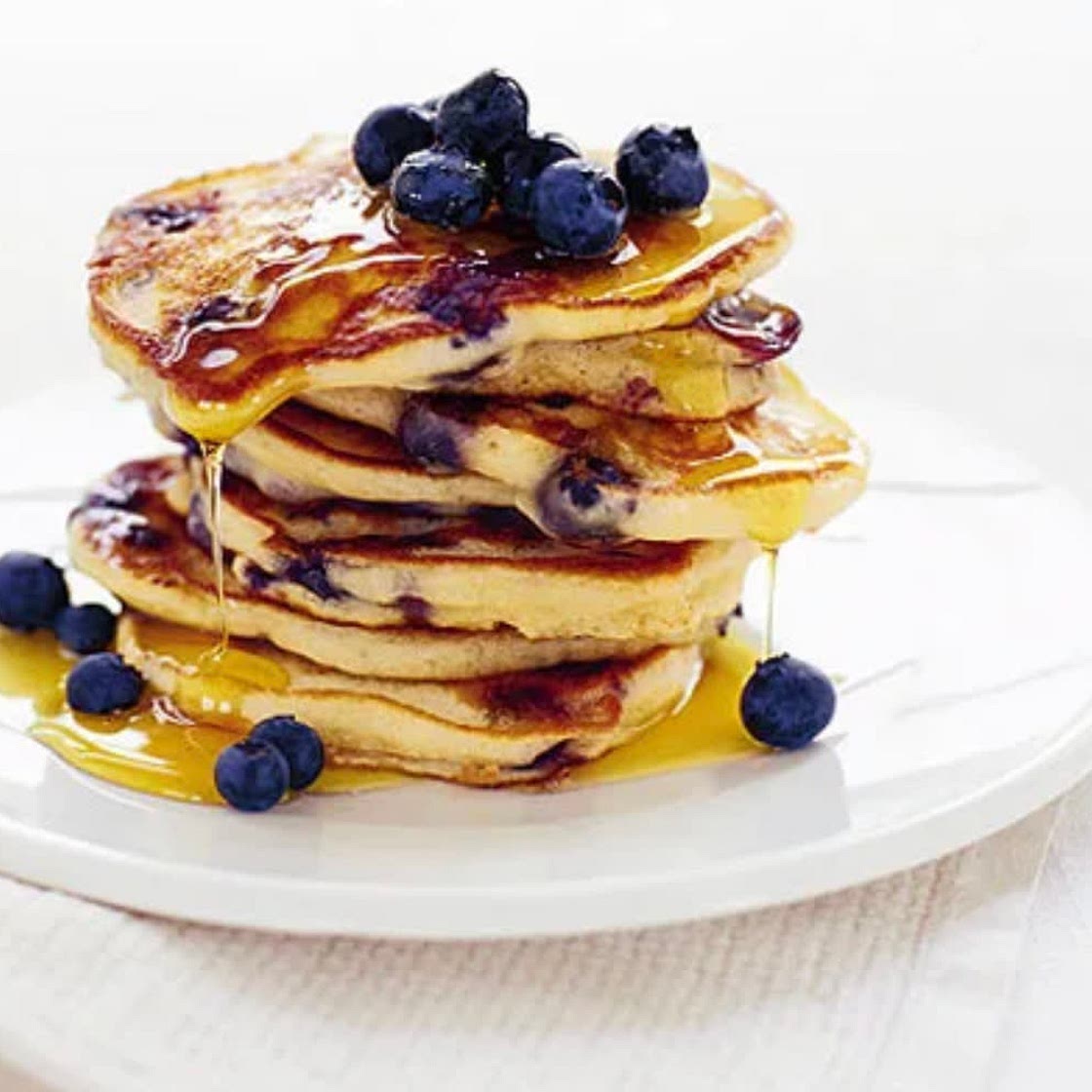 American blueberry pancakes 