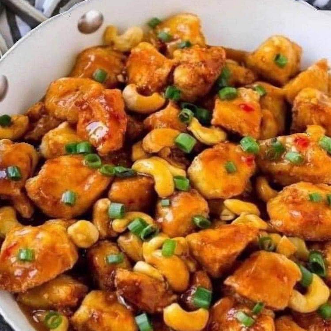Slow Cooker Cashew Chicken