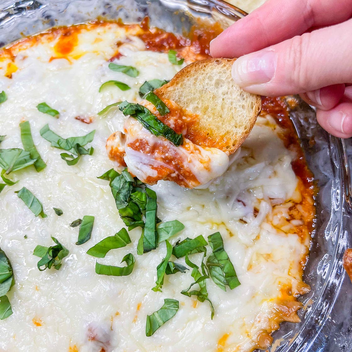 Pepperoni pizza dip 
