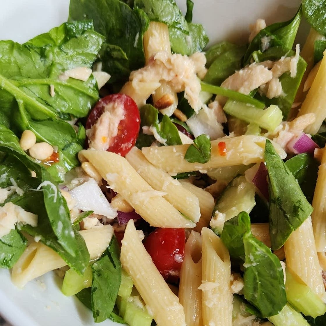Healthy Tuna Pasta Salad (No Mayo)
