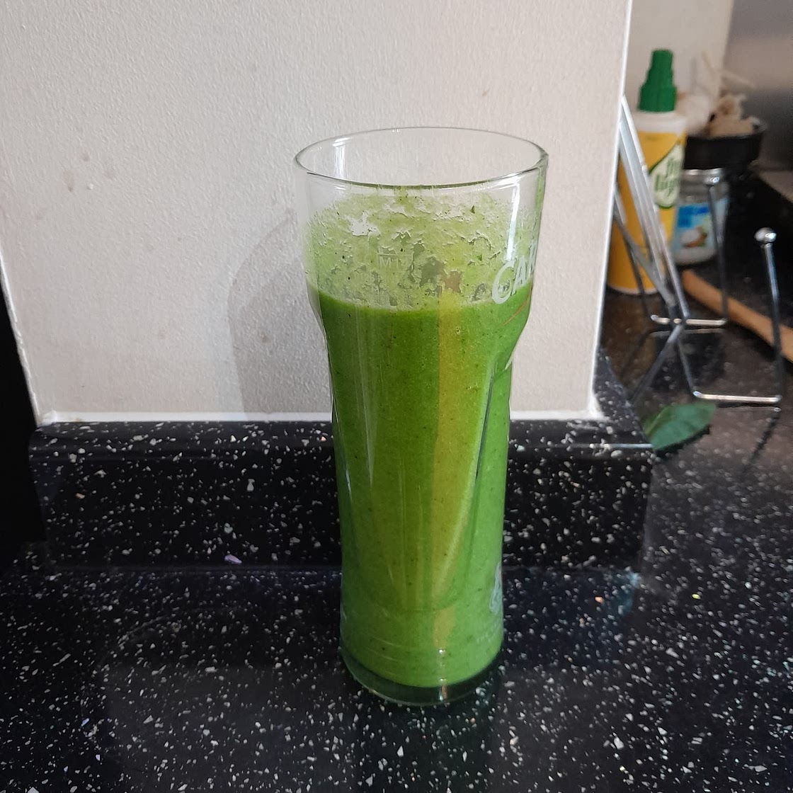 Copycat Tropical Smoothie Detox smoothie