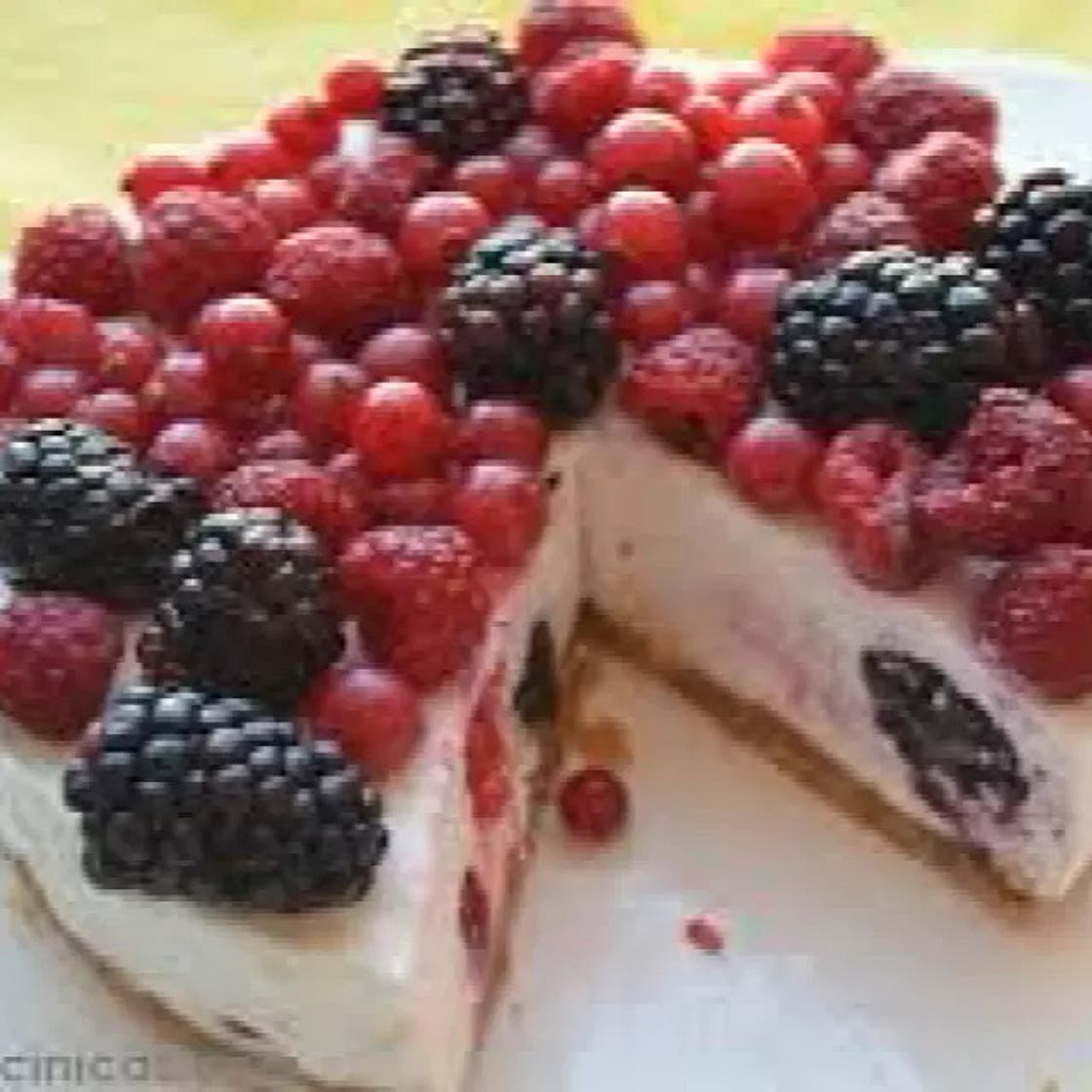 Postre de Queso con Frutas