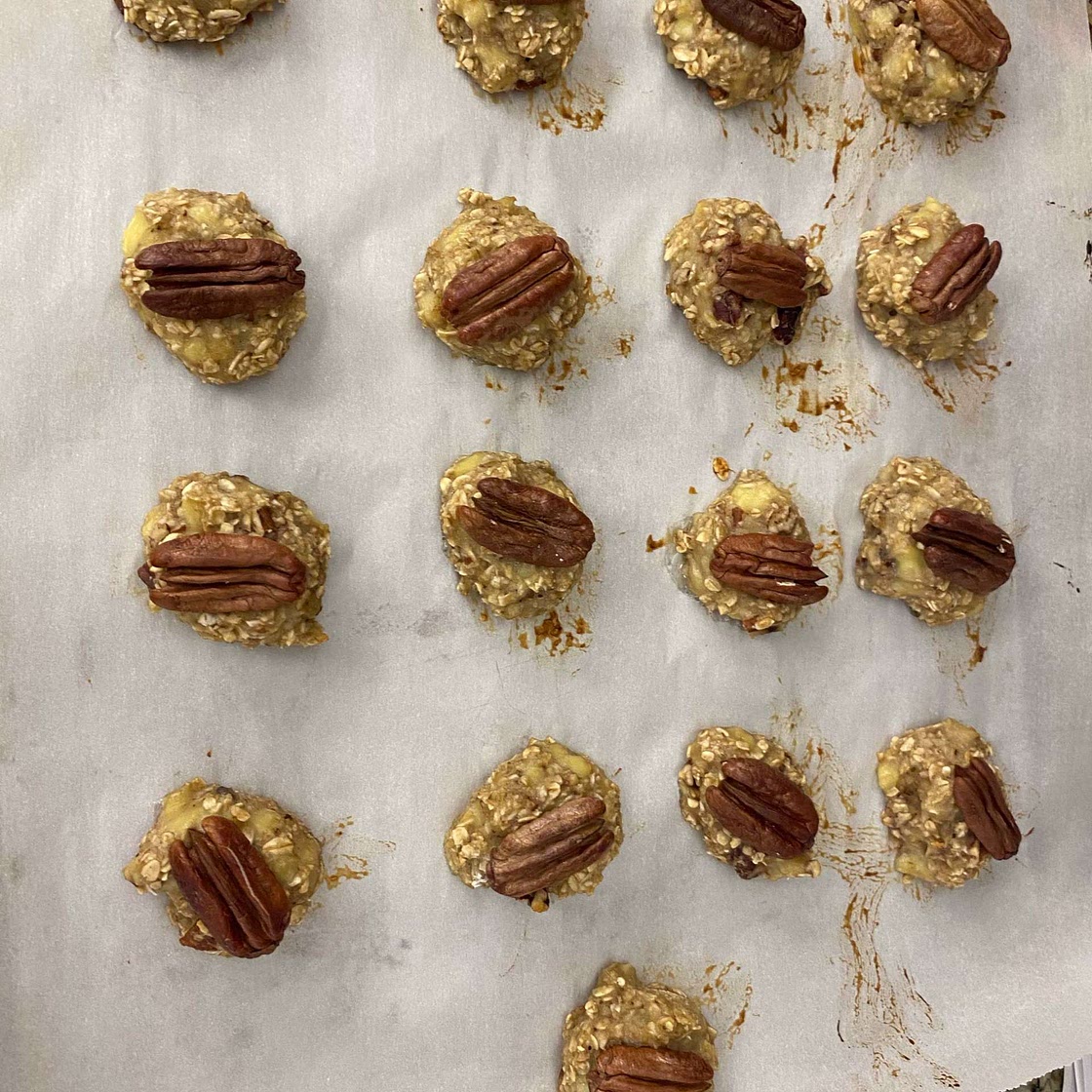 Healthy Banana Oatmeal Cookies