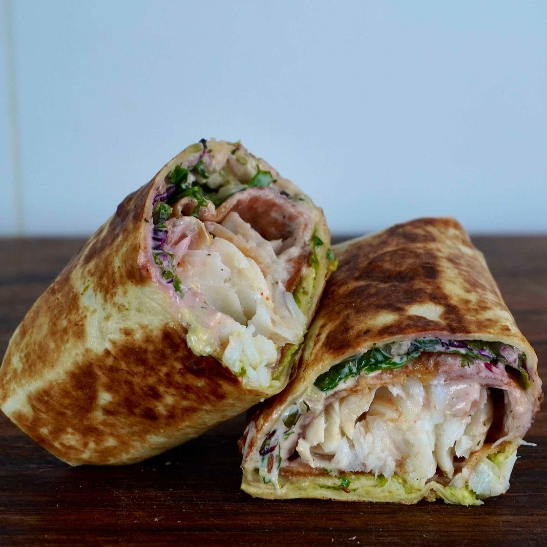 Fish n’avocado wrap