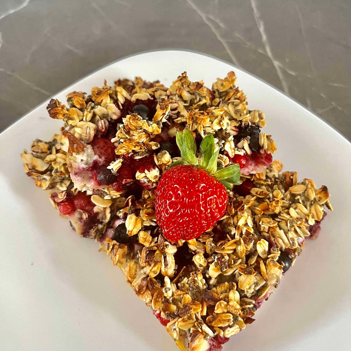 Oat & Fruit Crumble 