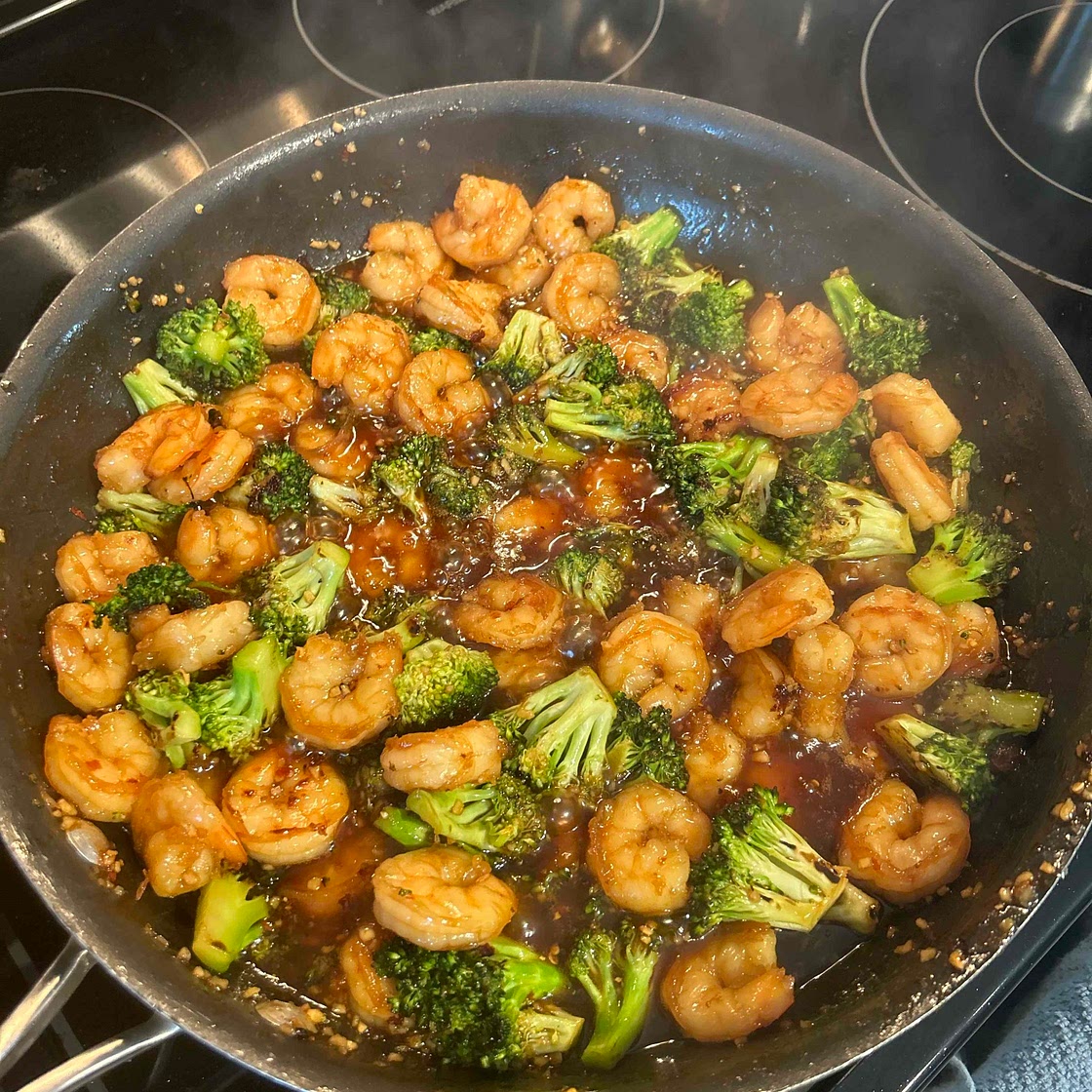 Honey garlic shrimp and broccoli 