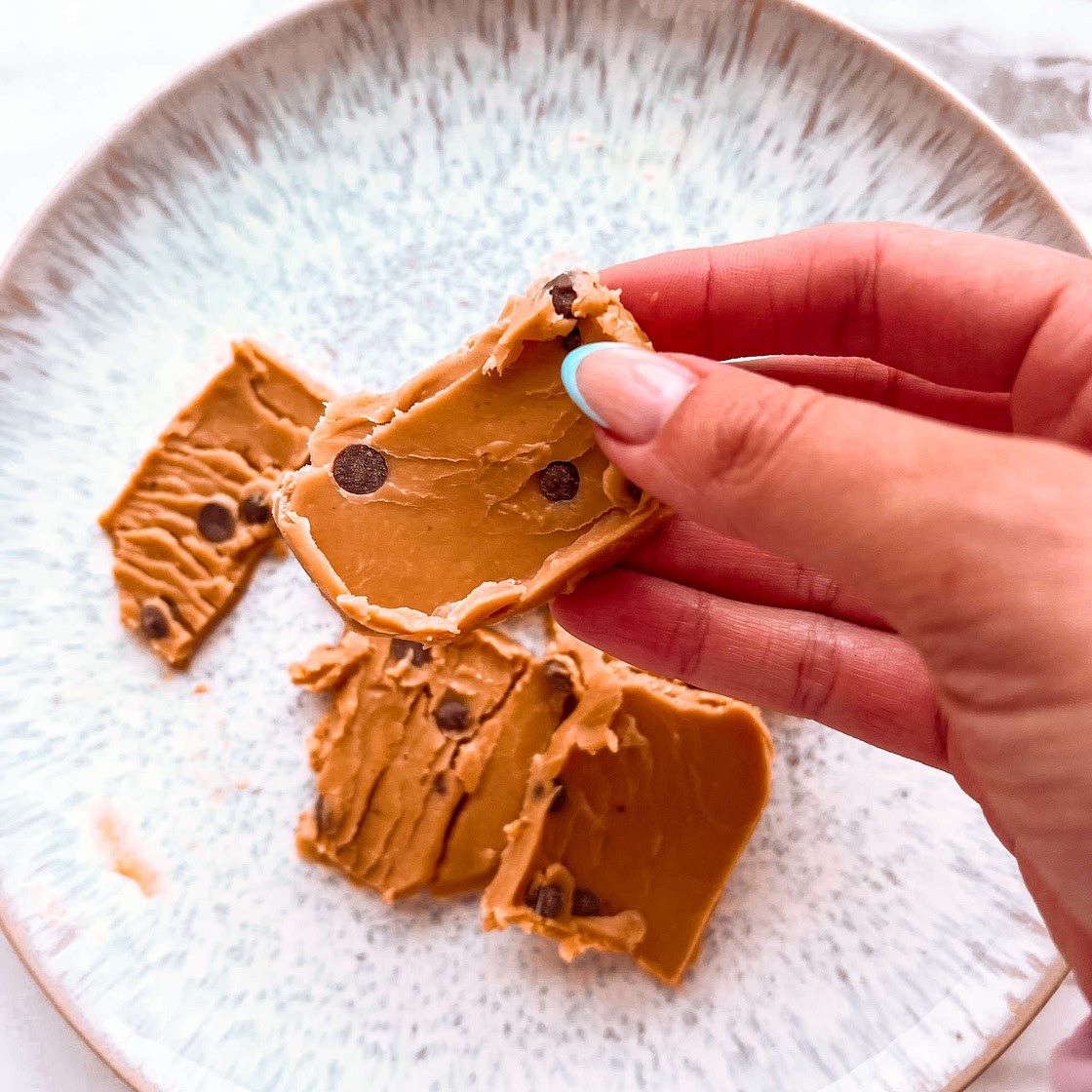 PEANUT BUTTER FUDGE