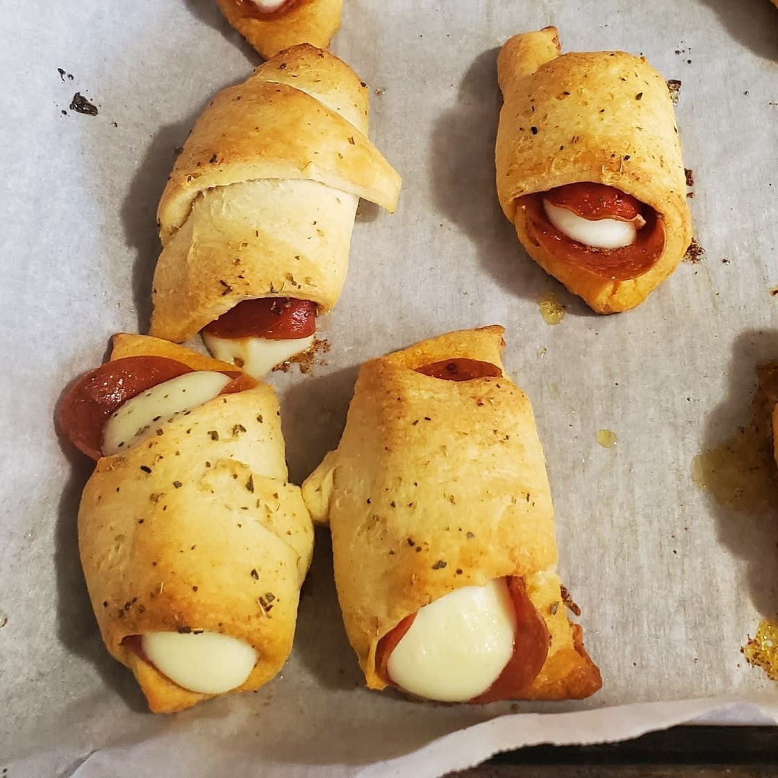 Pizza Crescents
