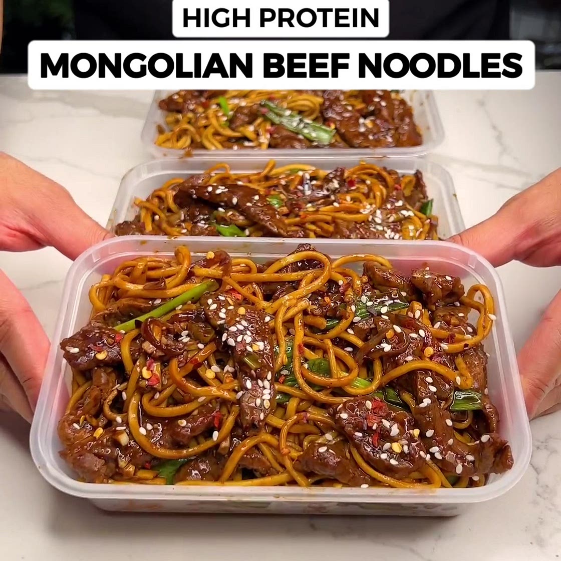 High Protein Mongolian Beef Noodles! All for 471 Calories🍜🔥 One 