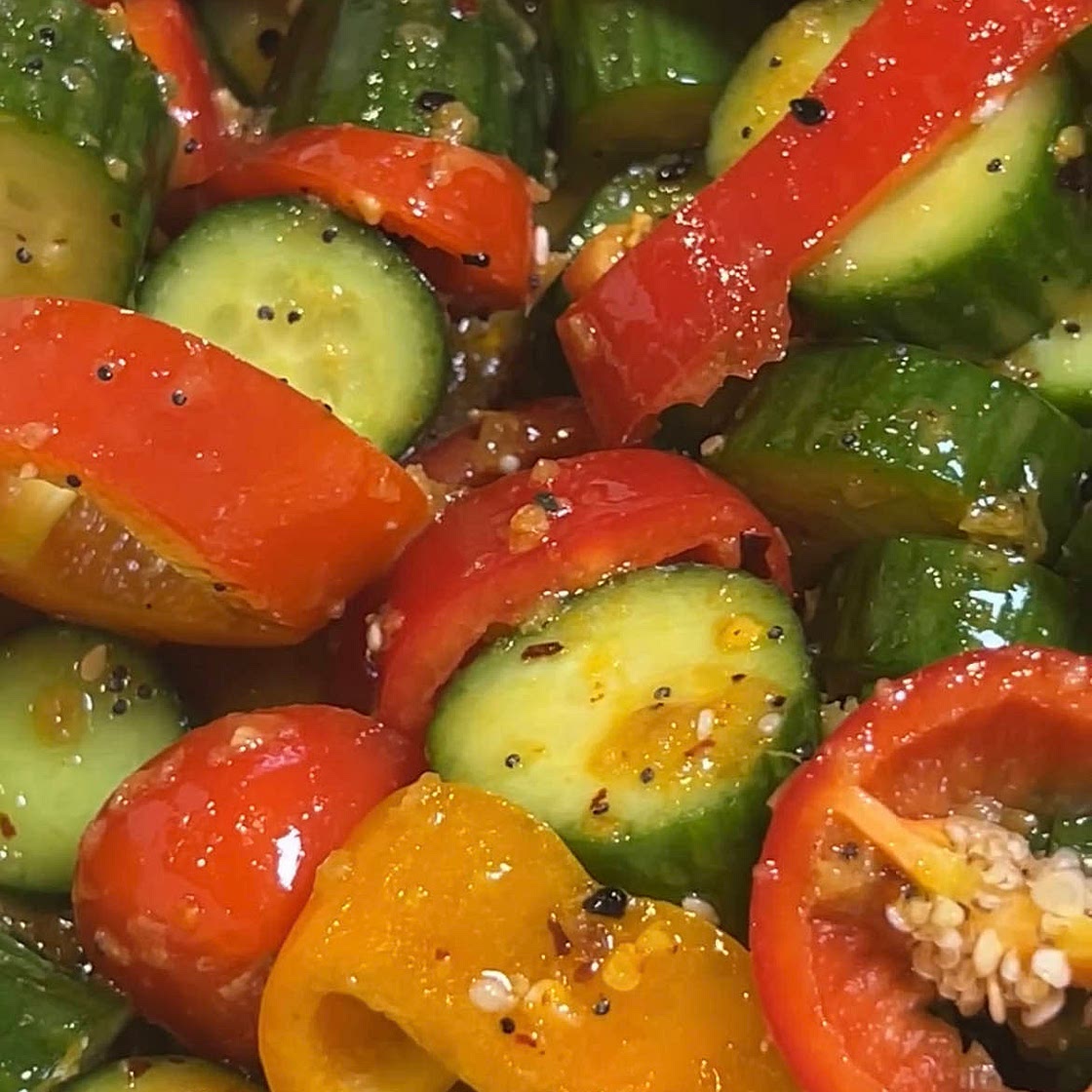 Viral Cucumber and Sweet Pepper Salad 