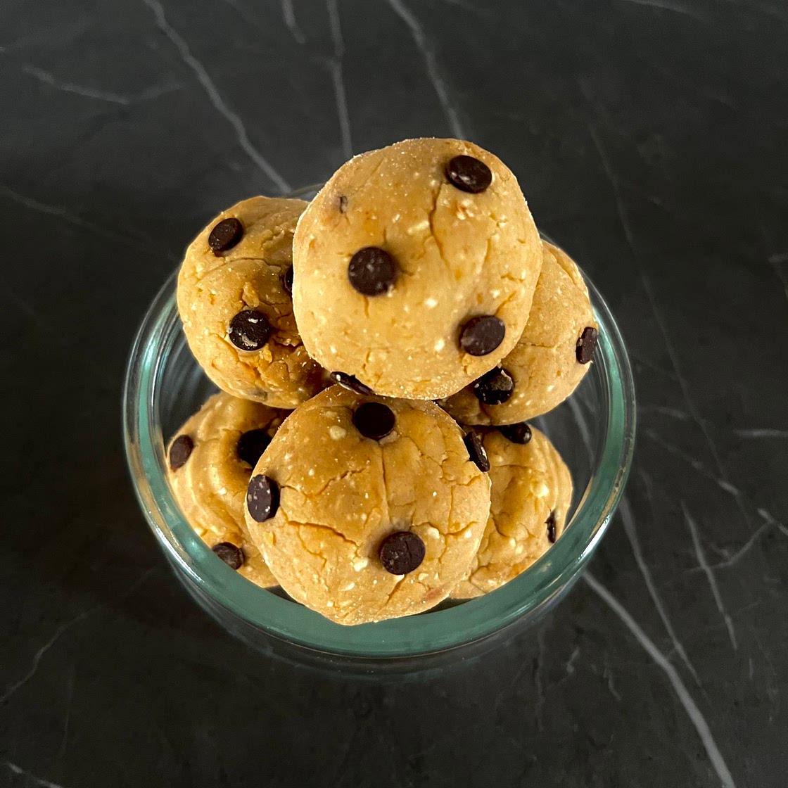 Yummy Peanut Butter Protein Balls