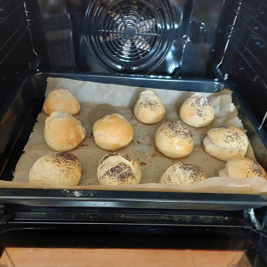 Die perfekten Hamburgerbrötchen - Brioche Burger Buns