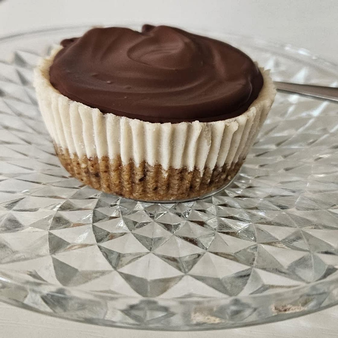 7-Ingredient Vegan Cheesecakes