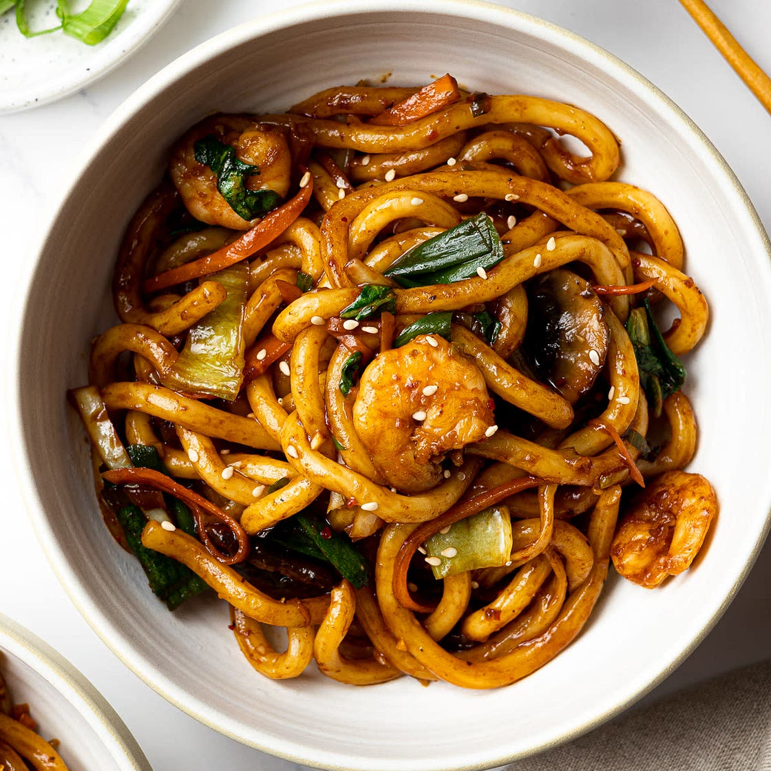 Shrimp Udon Stir Fry