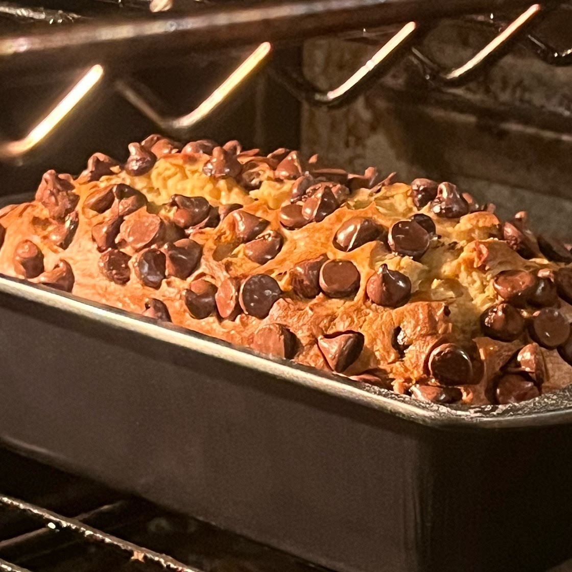 Easy Chocolate Chip Banana Bread