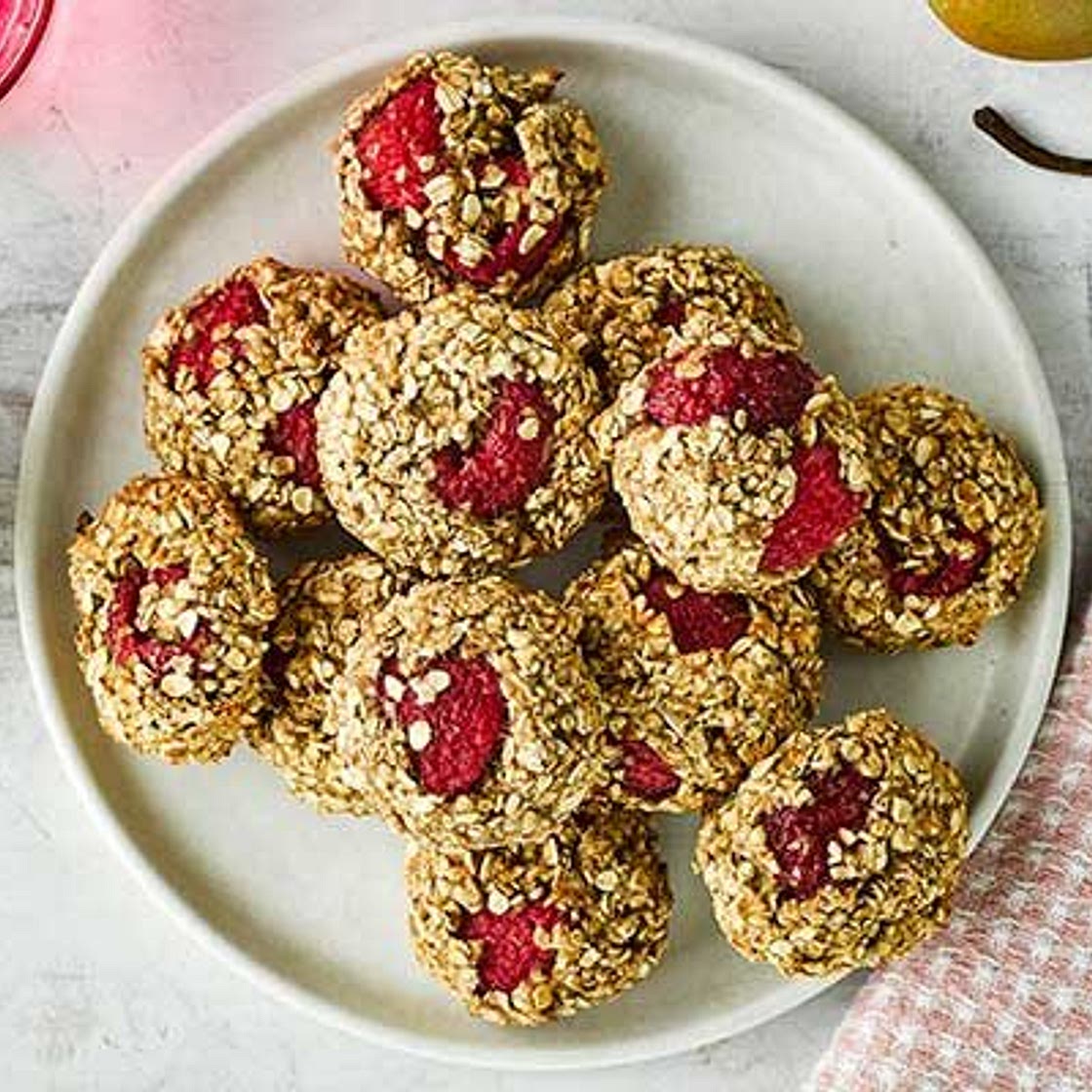 Raspberry, almond & oat breakfast cookies