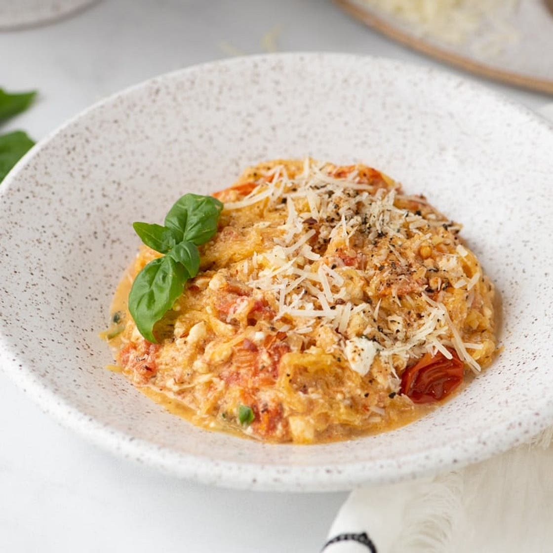 Keto Baked Feta Pasta with Tomatoes