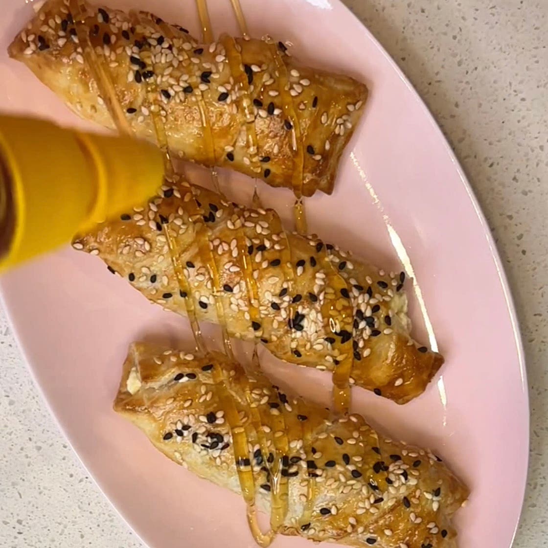 Greek feta rolls