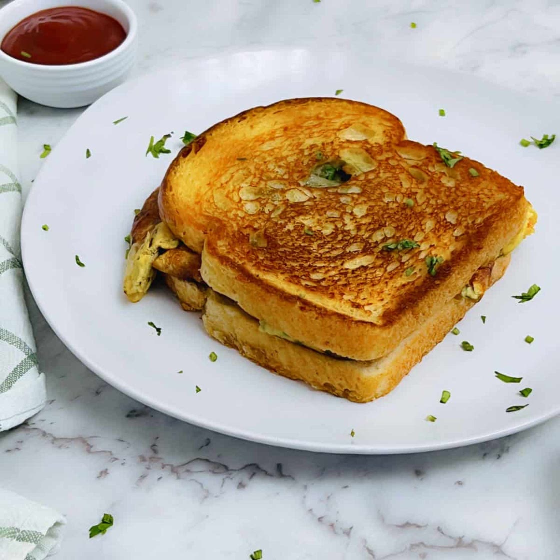 Bread Omelette / Indian Omelet Sandwich