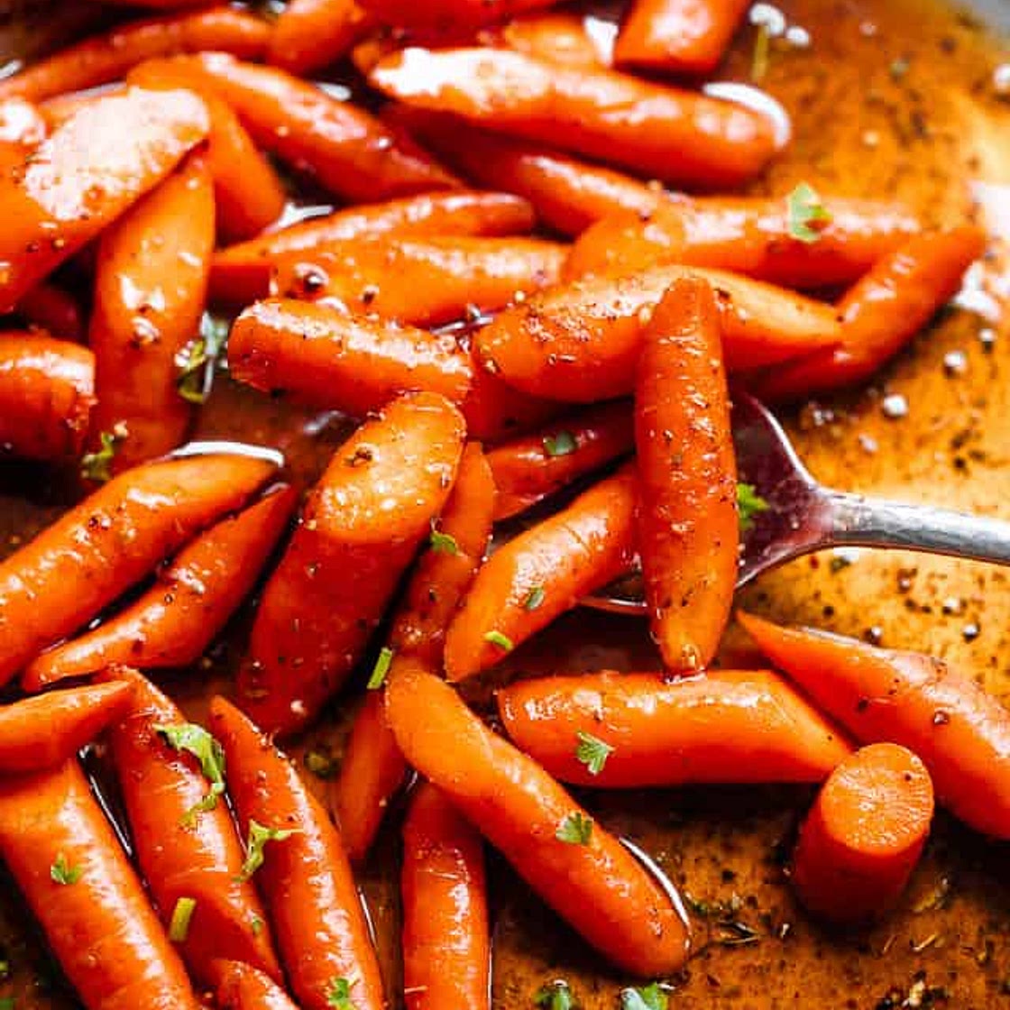 Roasted Cajun Butter Carrots