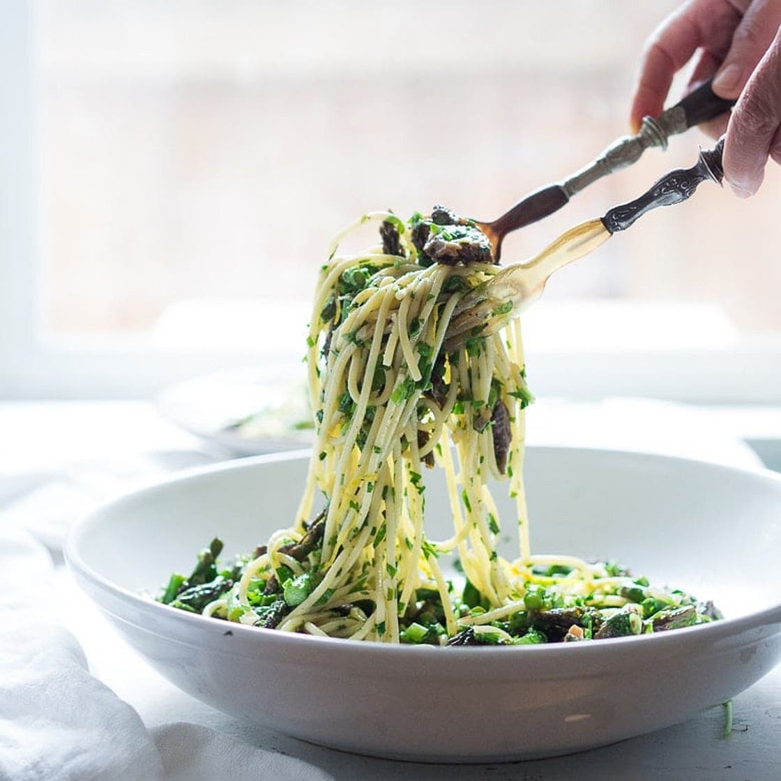 Spring Pasta Salad with Asparagus, Mushrooms & Lemon Parsley Dressing